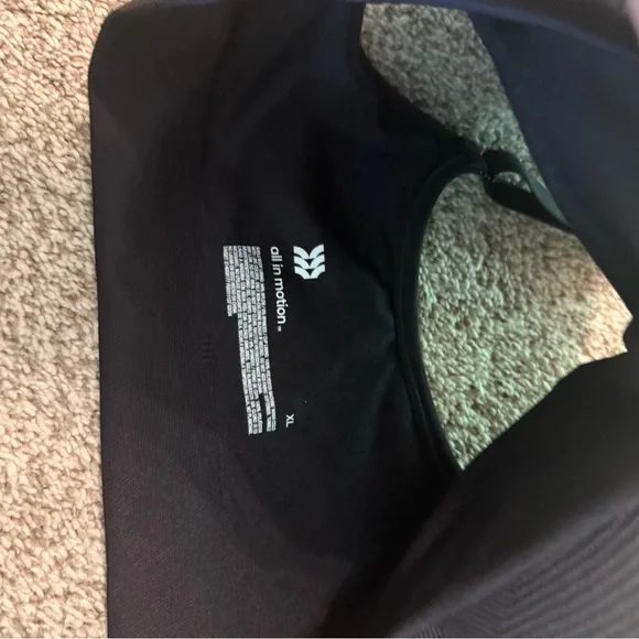 All in motion sports bra XL NWT - Picture 5 of 8